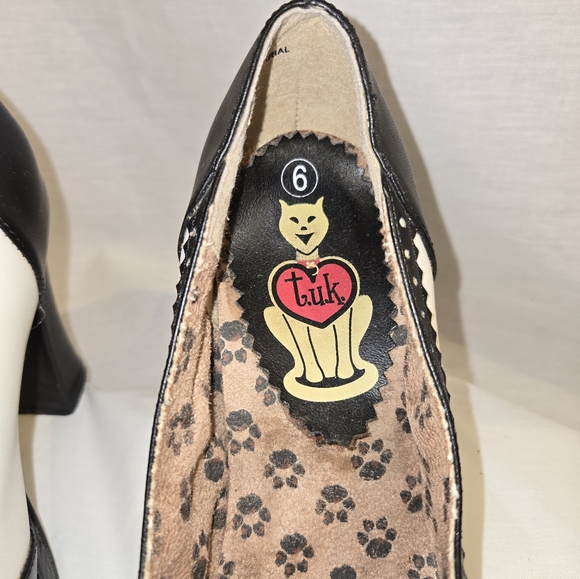 T.U.K Rewind Heels - Picture 7 of 7